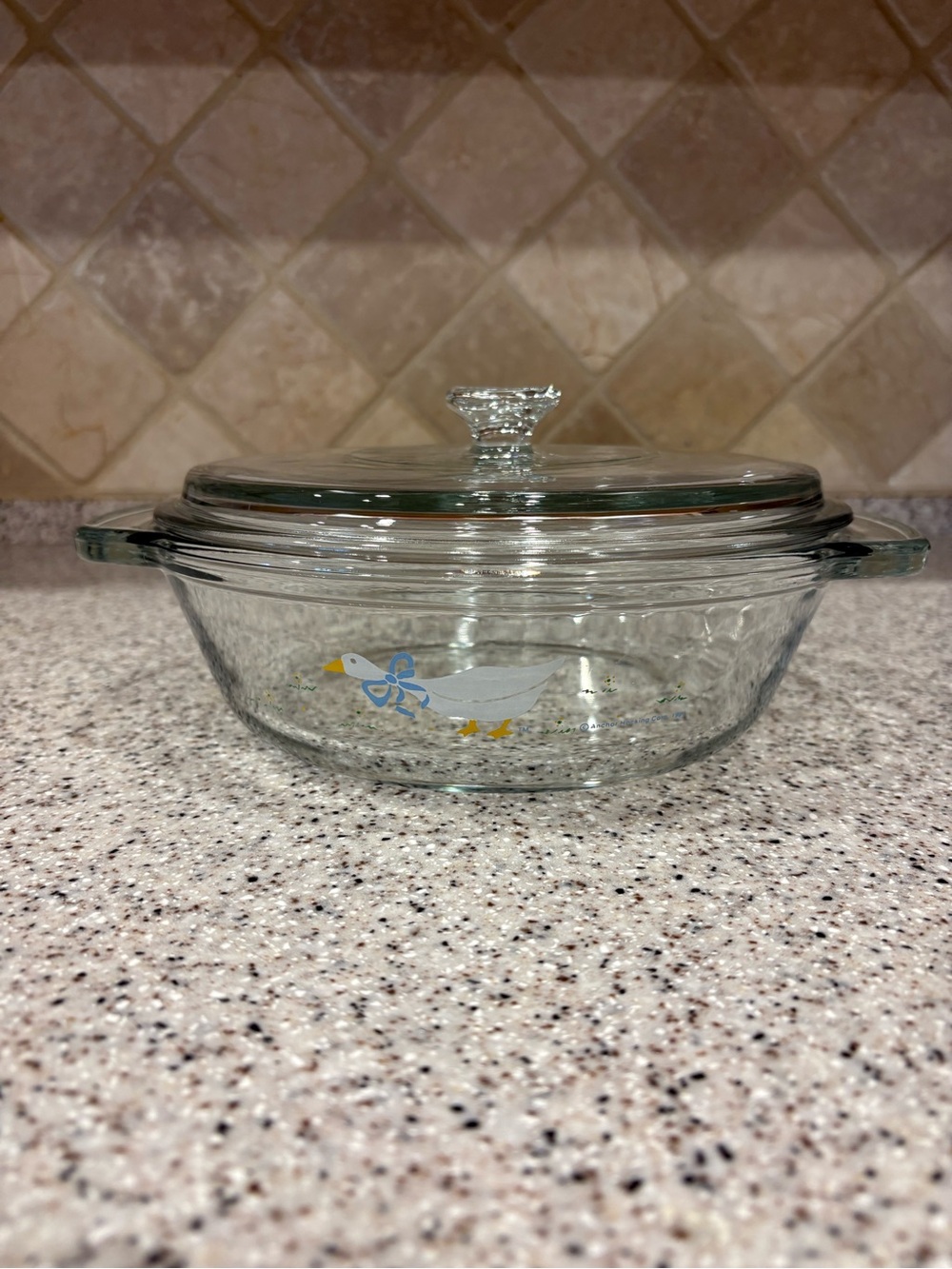 1987 Anchor Hocking Ovenware 1.5-quart clear glass casserole dish